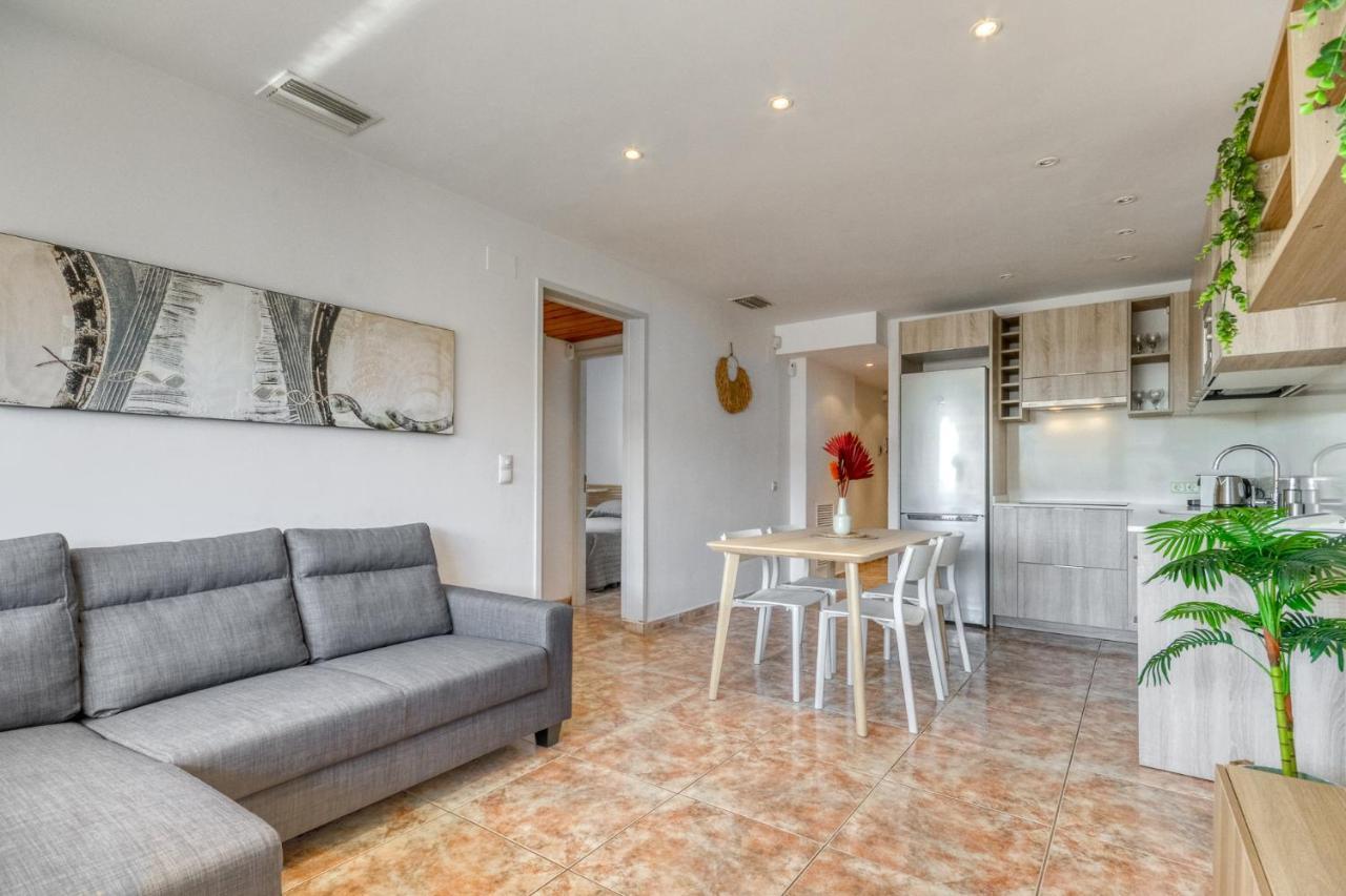 Oasis 11 Empuriabrava - Immo Barneda Apartman Kültér fotó