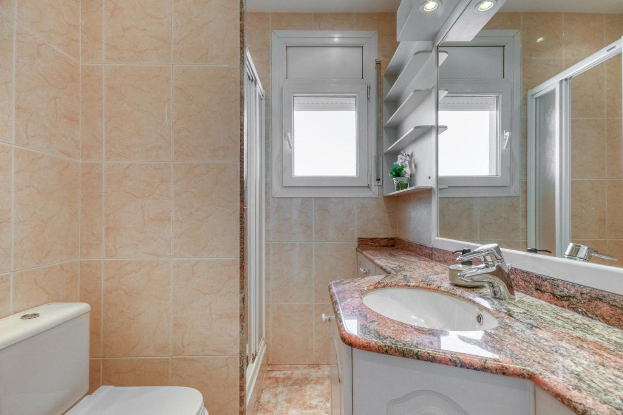 Oasis 11 Empuriabrava - Immo Barneda Apartman Kültér fotó